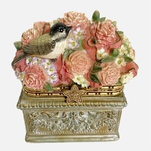 Cast Art Industry Brittany’s Treasures Trinket Box Bird & Carnations Metal Trims